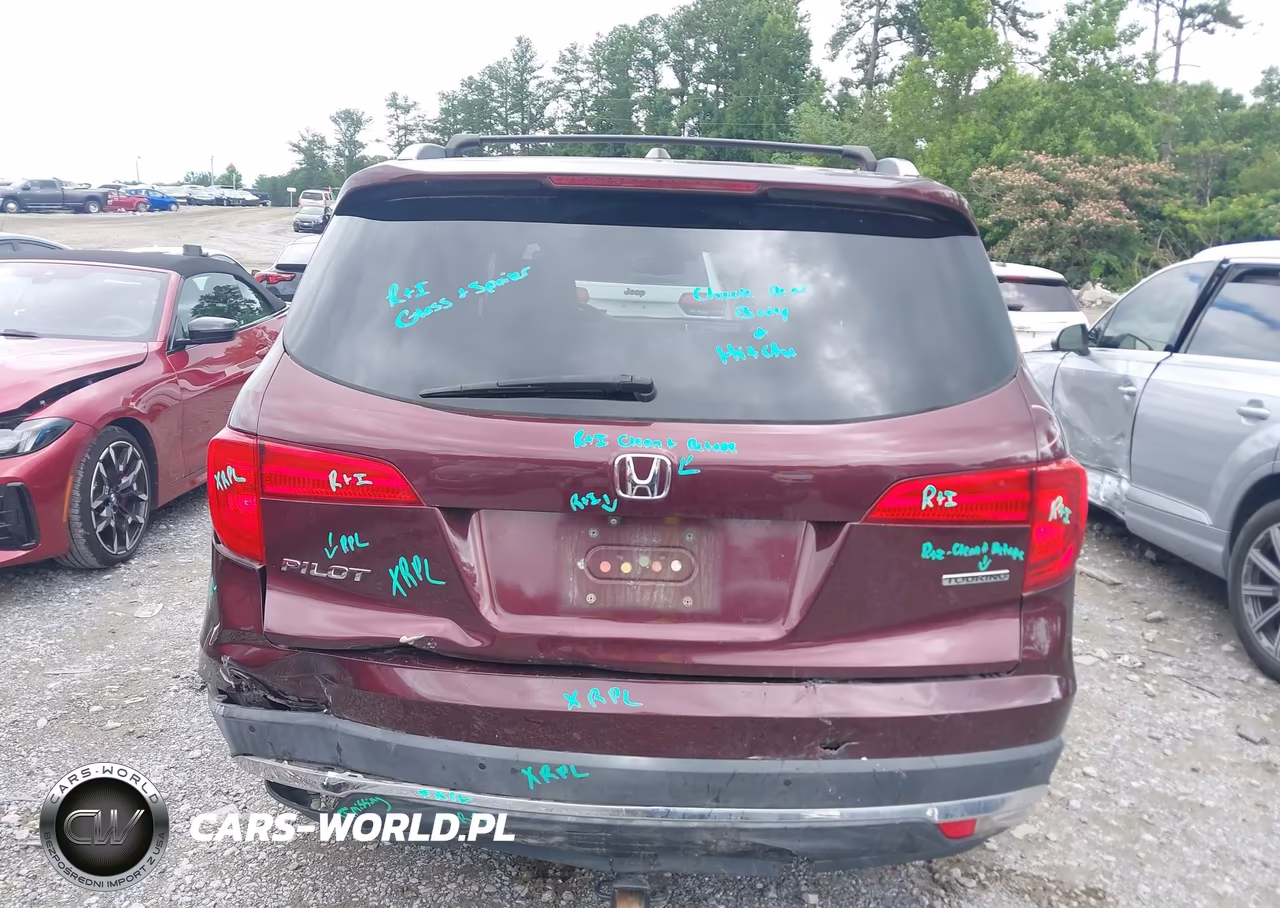 2016 Honda Pilot Touring VIN:5FNYF5H98GB005718 - 16