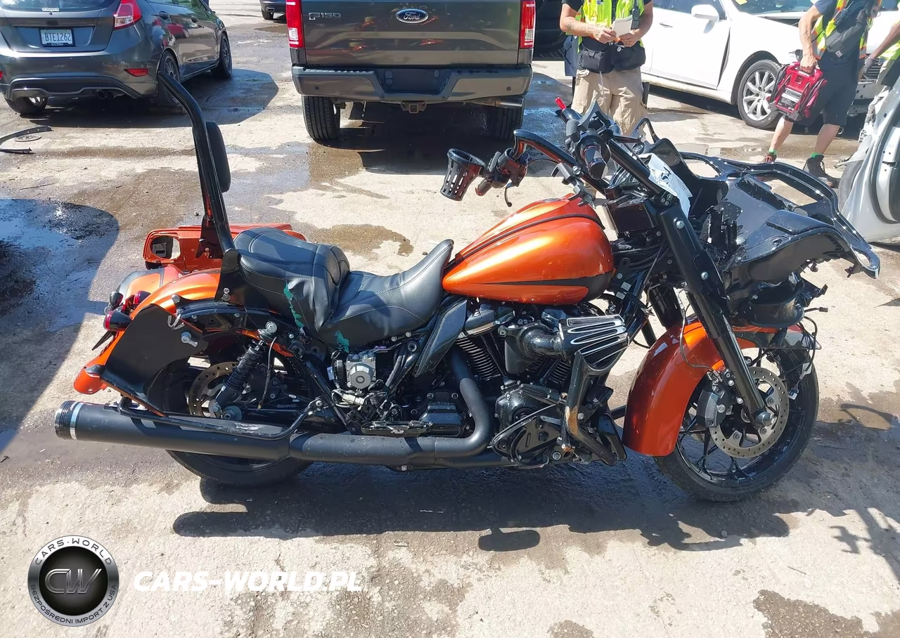 2020 Harley-Davidson Fltrxs VIN:1HD1KTP14LB615835 - 12