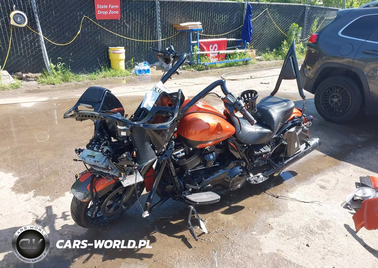 2020 Harley-Davidson Fltrxs VIN:1HD1KTP14LB615835 - 2