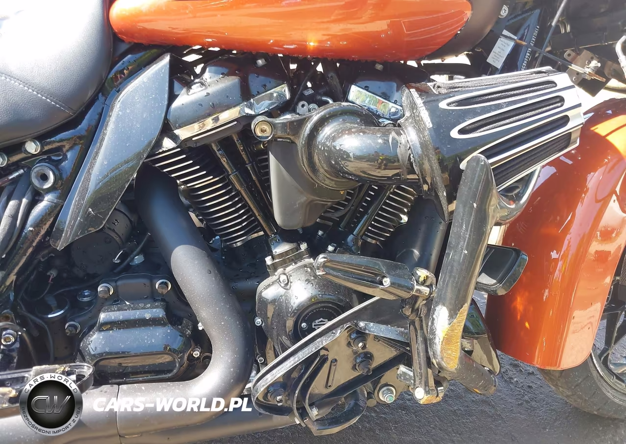 2020 Harley-Davidson Fltrxs VIN:1HD1KTP14LB615835 - 8