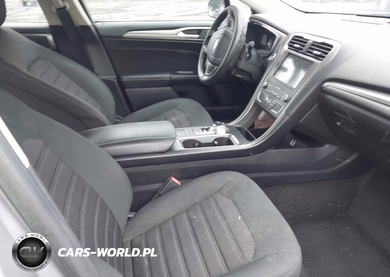 2020 Ford Fusion Se VIN:3FA6P0HD9LR105126 - 5