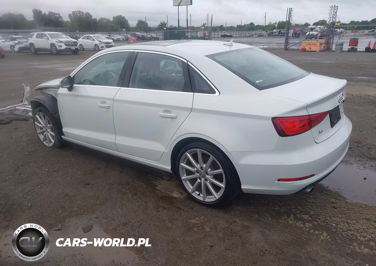 2015 Audi A3 2.0T Premium VIN:WAUBFGFF1F1043029 - 3