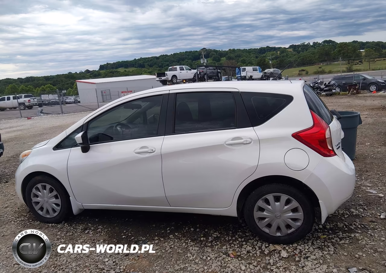 2015 Nissan Versa Note Sv VIN:3N1CE2CP5FL388988 - 14