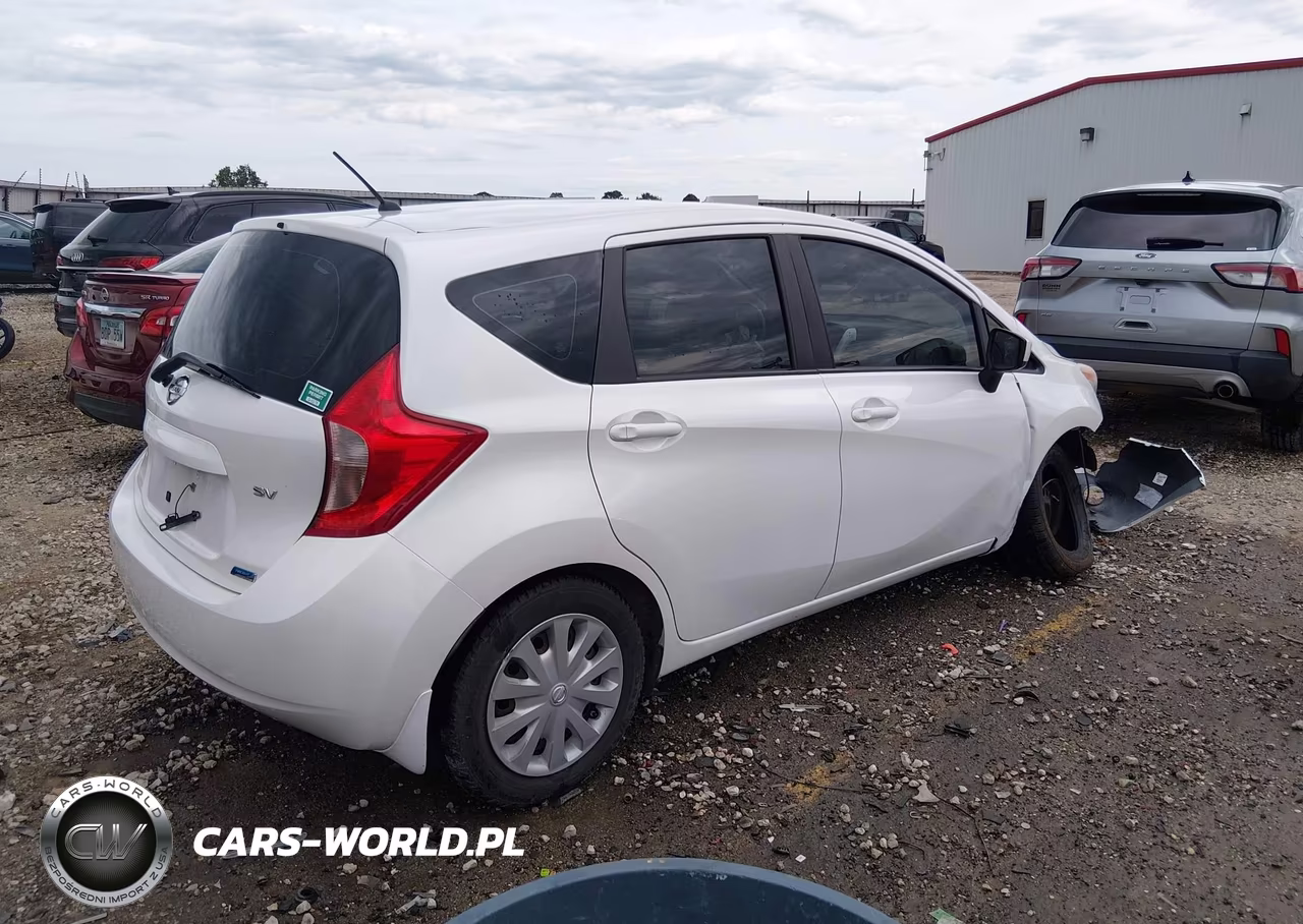 2015 Nissan Versa Note Sv VIN:3N1CE2CP5FL388988 - 4