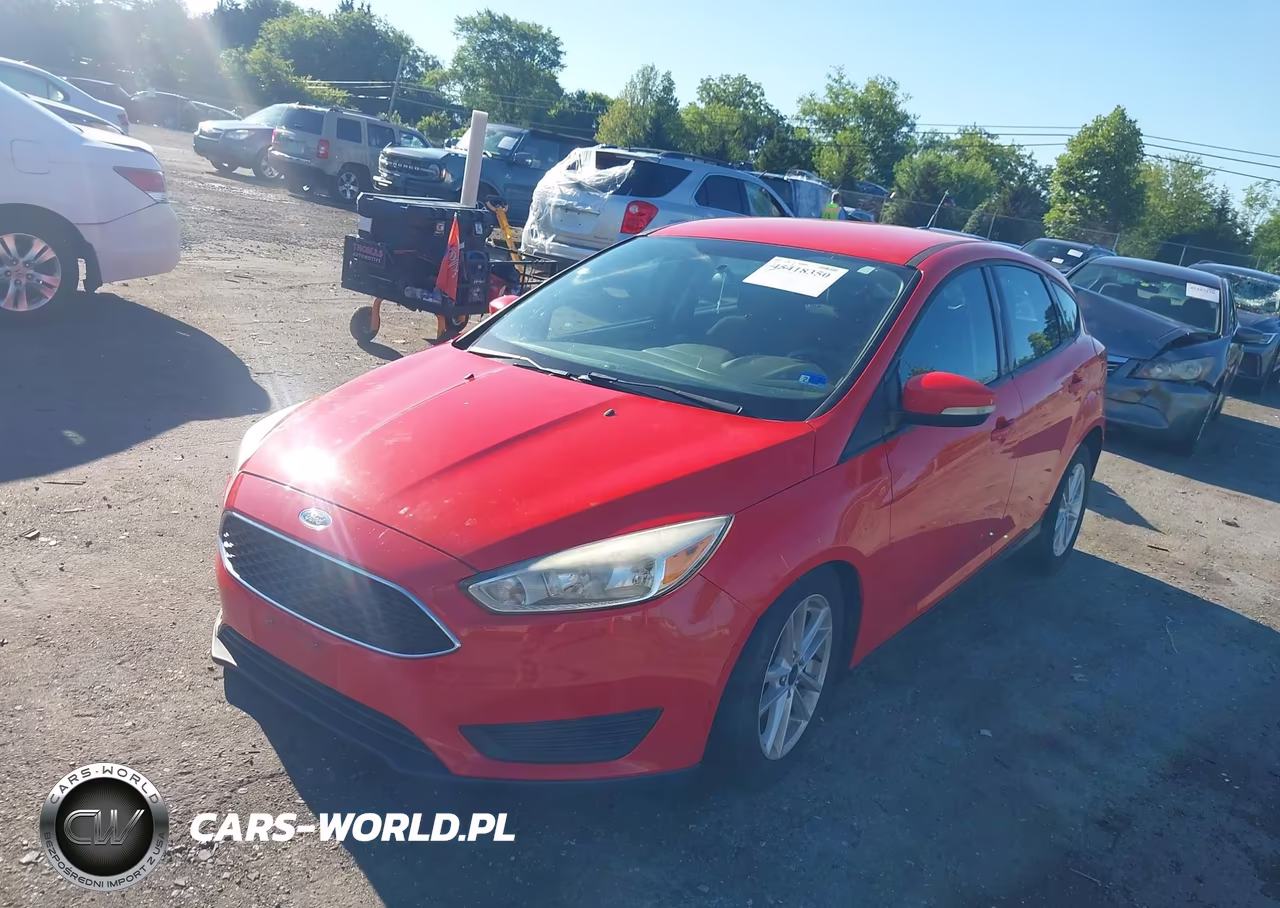2017 Ford Focus Se VIN:1FADP3K26HL306004 - 2