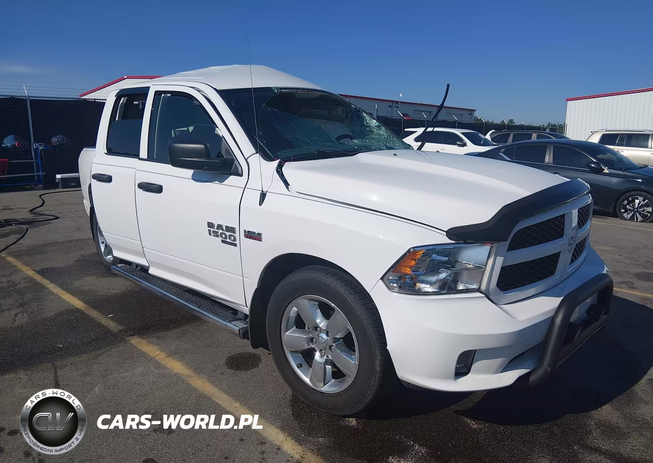 2019 Ram 1500 Classic Express 4X2 6'4 Box