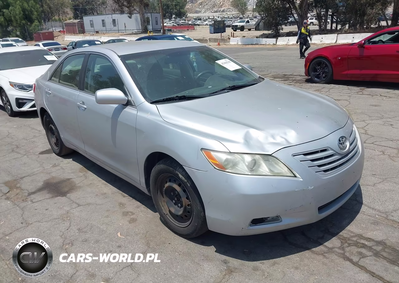 2007 Toyota Camry Le – zdjęcie 1 z 11