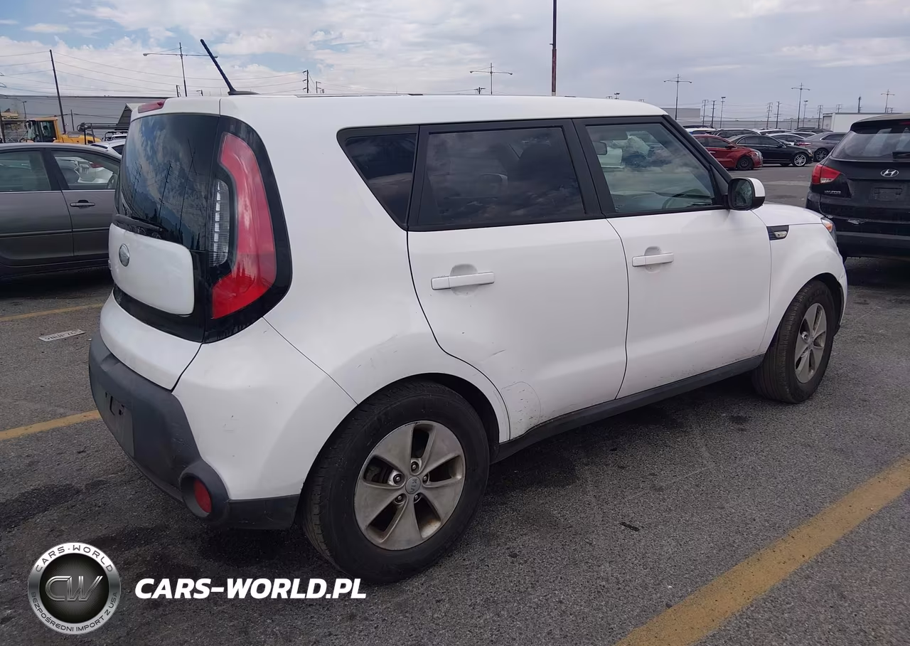 2014 Kia Soul VIN:KNDJN2A27E7018575 - 4