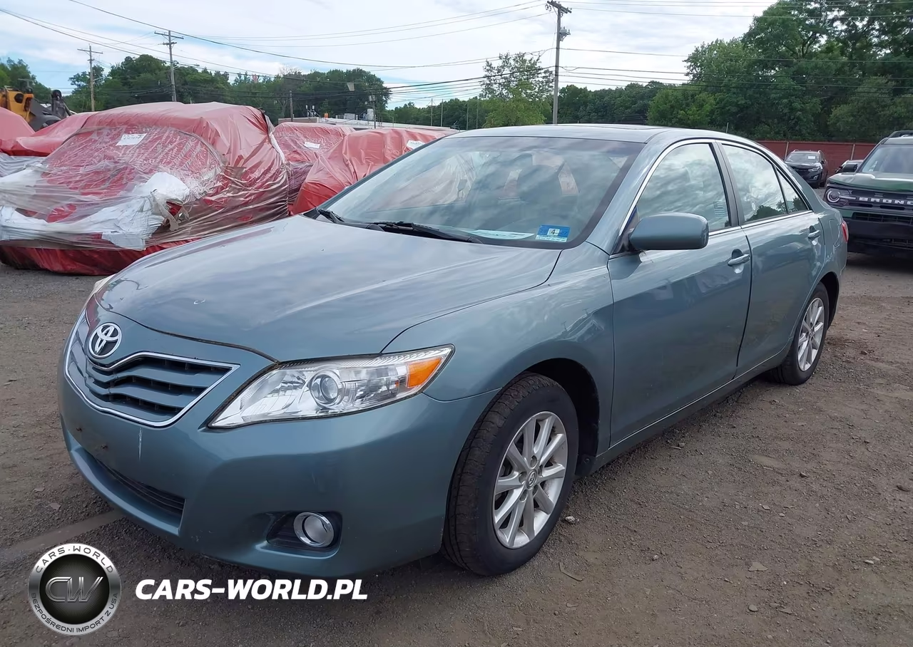 2011 Toyota Camry Xle VIN:4T1BF3EKXBU593067 - 17