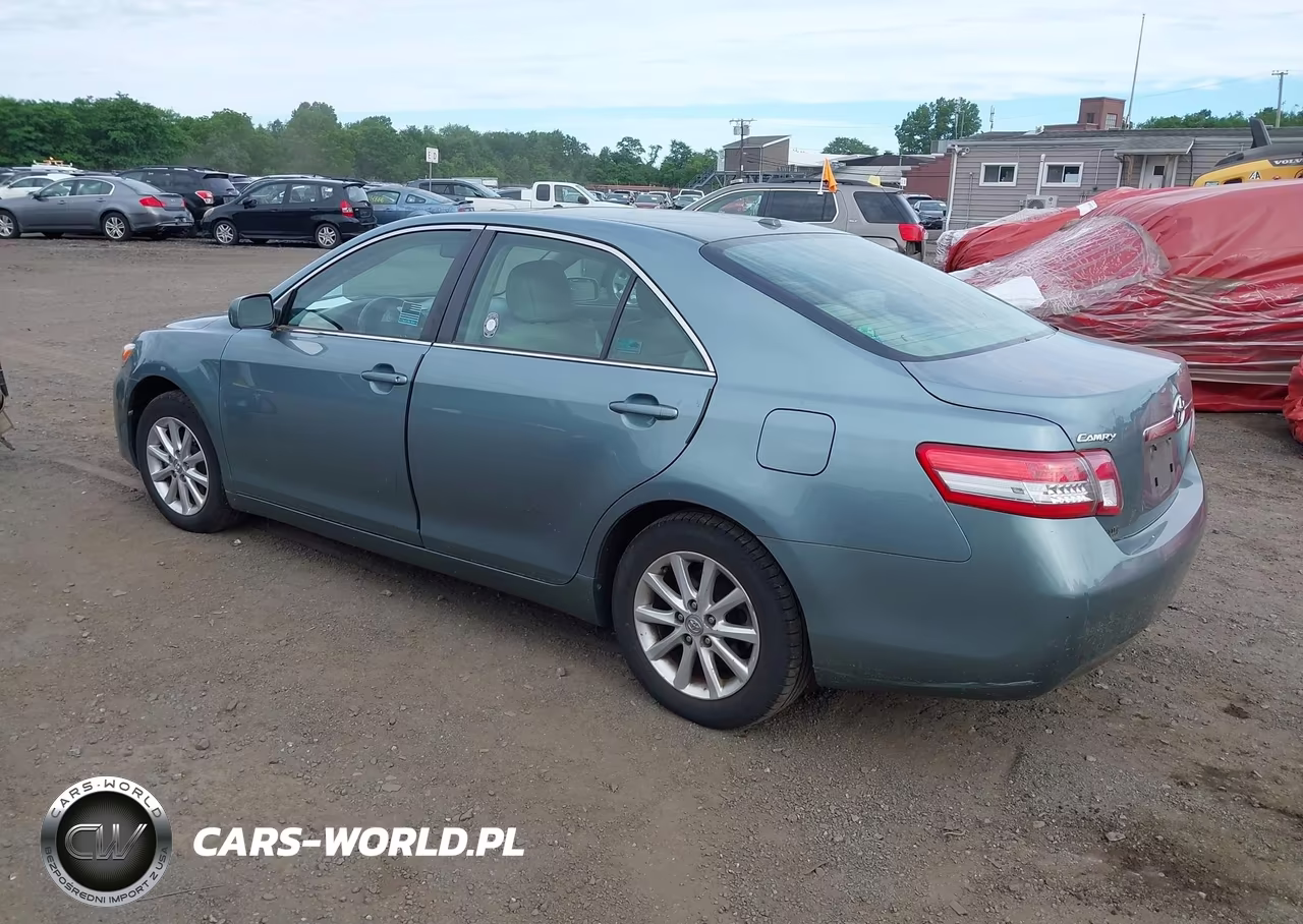 2011 Toyota Camry Xle VIN:4T1BF3EKXBU593067 - 3