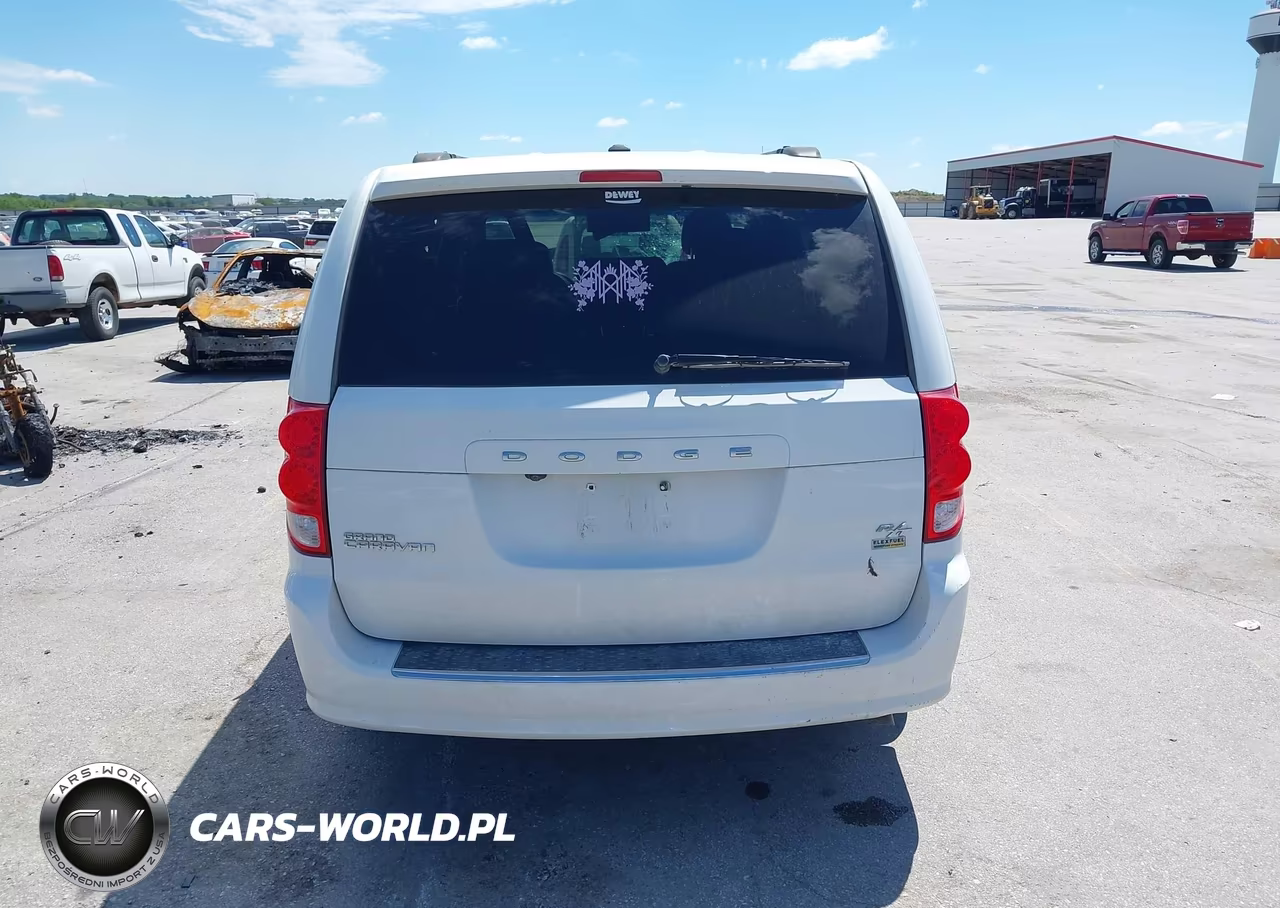 2016 Dodge Grand Caravan R-T VIN:2C4RDGEGXGR324275 - 15