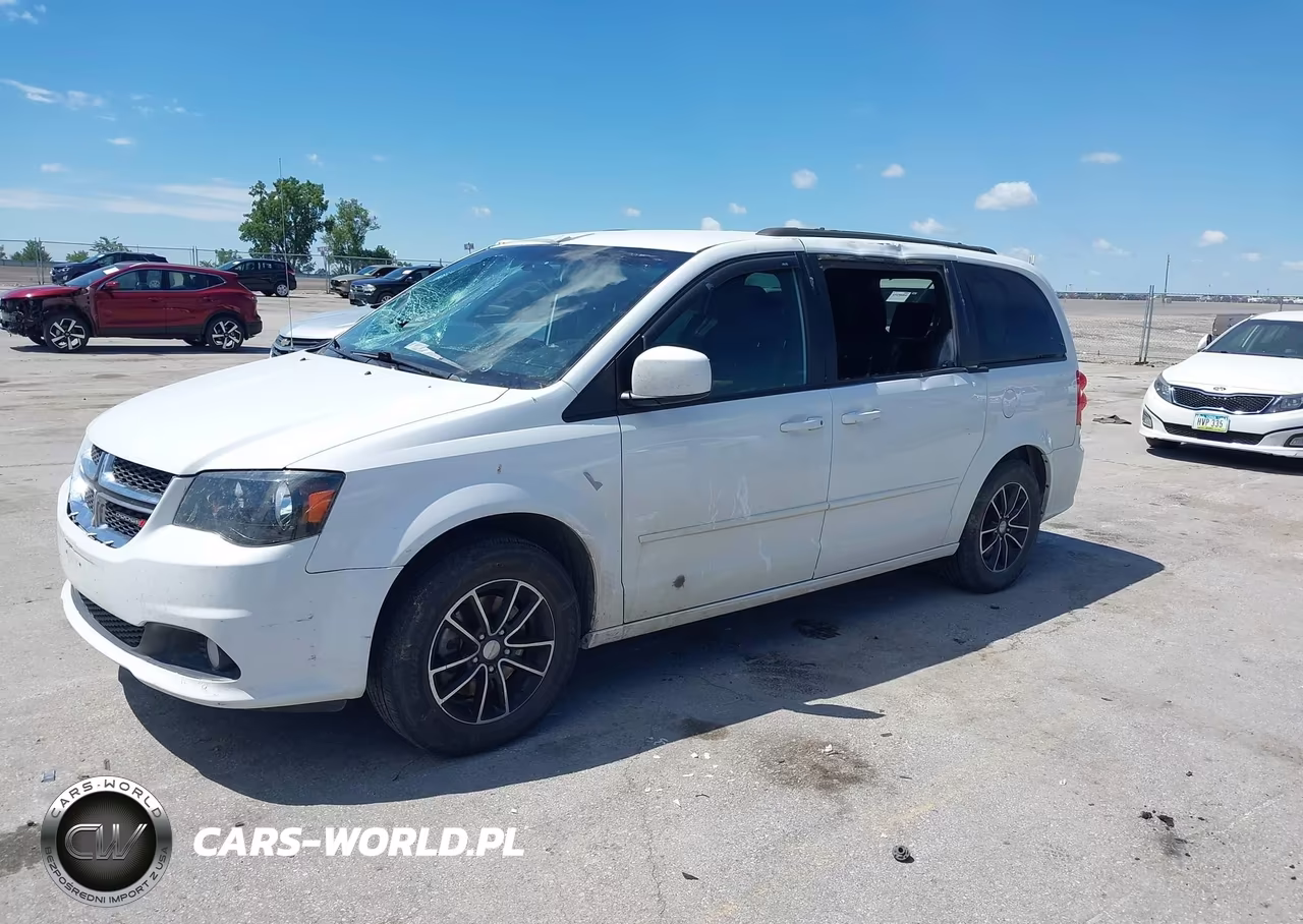 2016 Dodge Grand Caravan R-T VIN:2C4RDGEGXGR324275 - 16