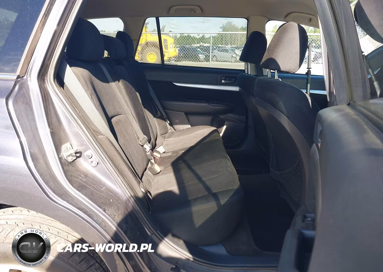 2013 Subaru Outback 2.5I Premium VIN:4S4BRBCC0D3304560 - 8