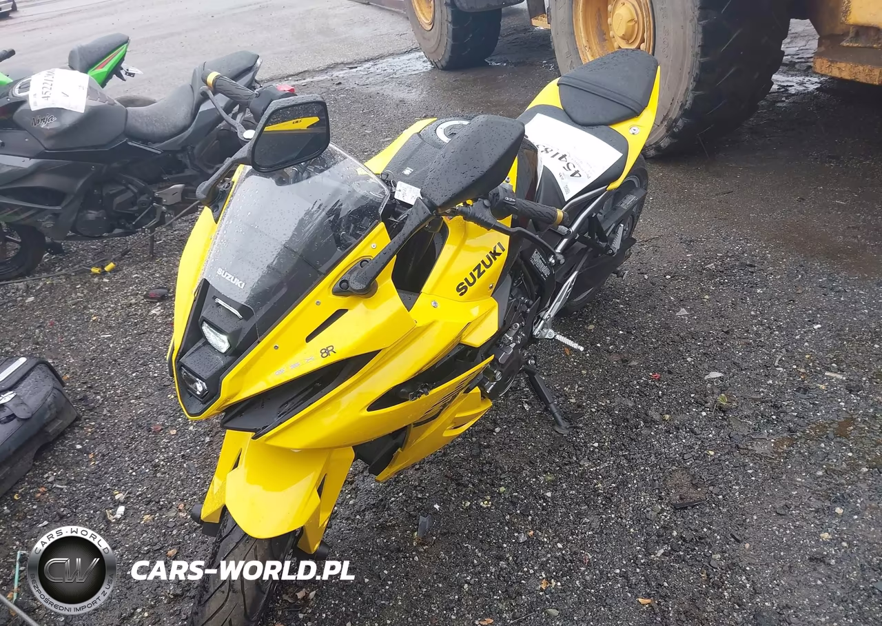 2024 Suzuki Gsx800 F VIN:JS1EM13B4R7103997 - 2