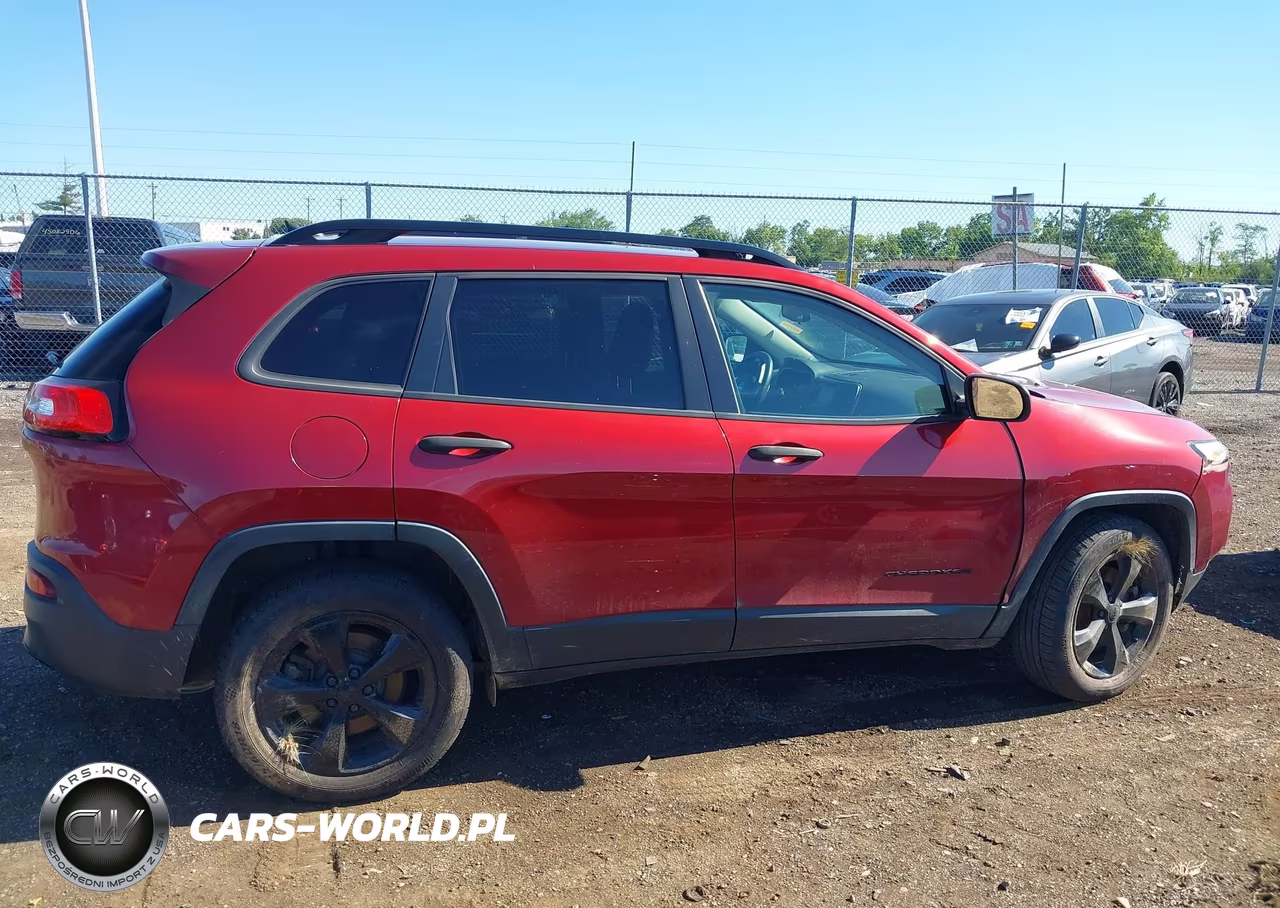 2017 Jeep Cherokee Altitude 4X4 VIN:1C4PJMAB1HW568530 - 14
