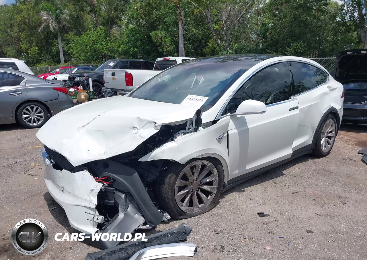2017 Tesla Model X 100D-75D-90D VIN:5YJXCDE22HF065727 - 2
