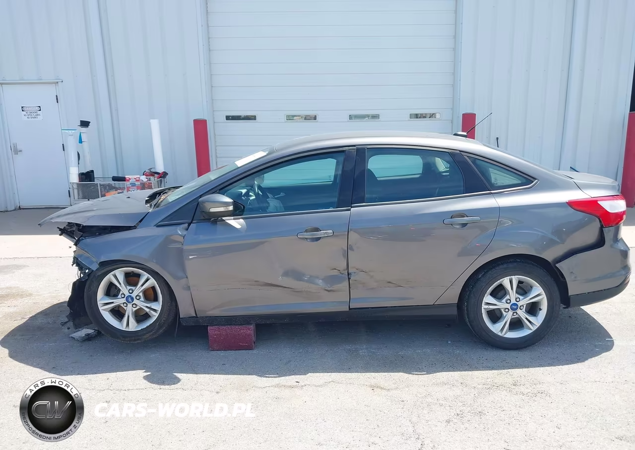 2013 Ford Focus Se VIN:1FADP3F21DL283011 - 14