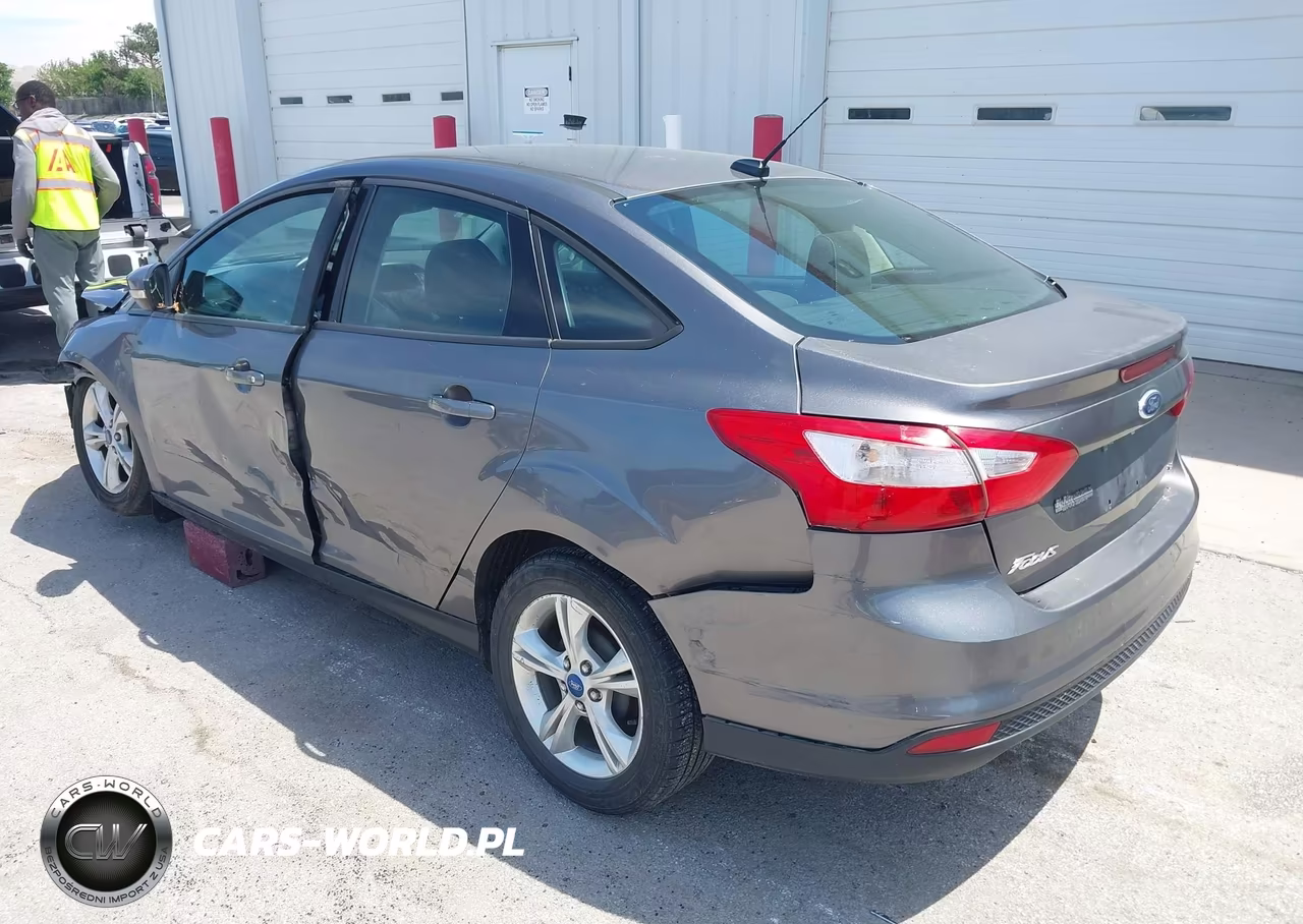 2013 Ford Focus Se VIN:1FADP3F21DL283011 - 3