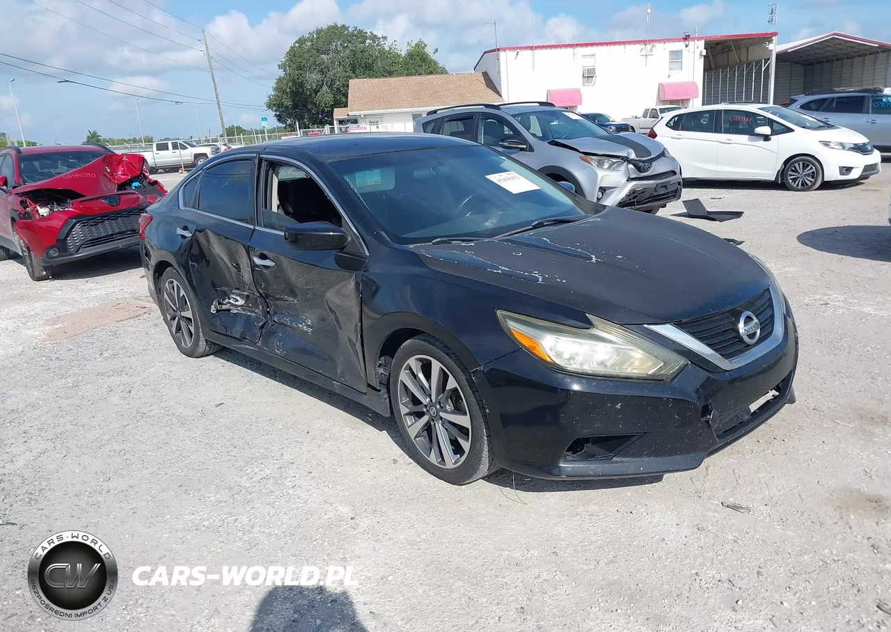 2018 Nissan Altima 2.5 Sr – zdjęcie 1 z 16