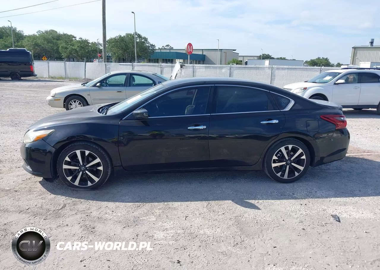 2018 Nissan Altima 2.5 Sr VIN:1N4AL3AP5JC475447 - 14