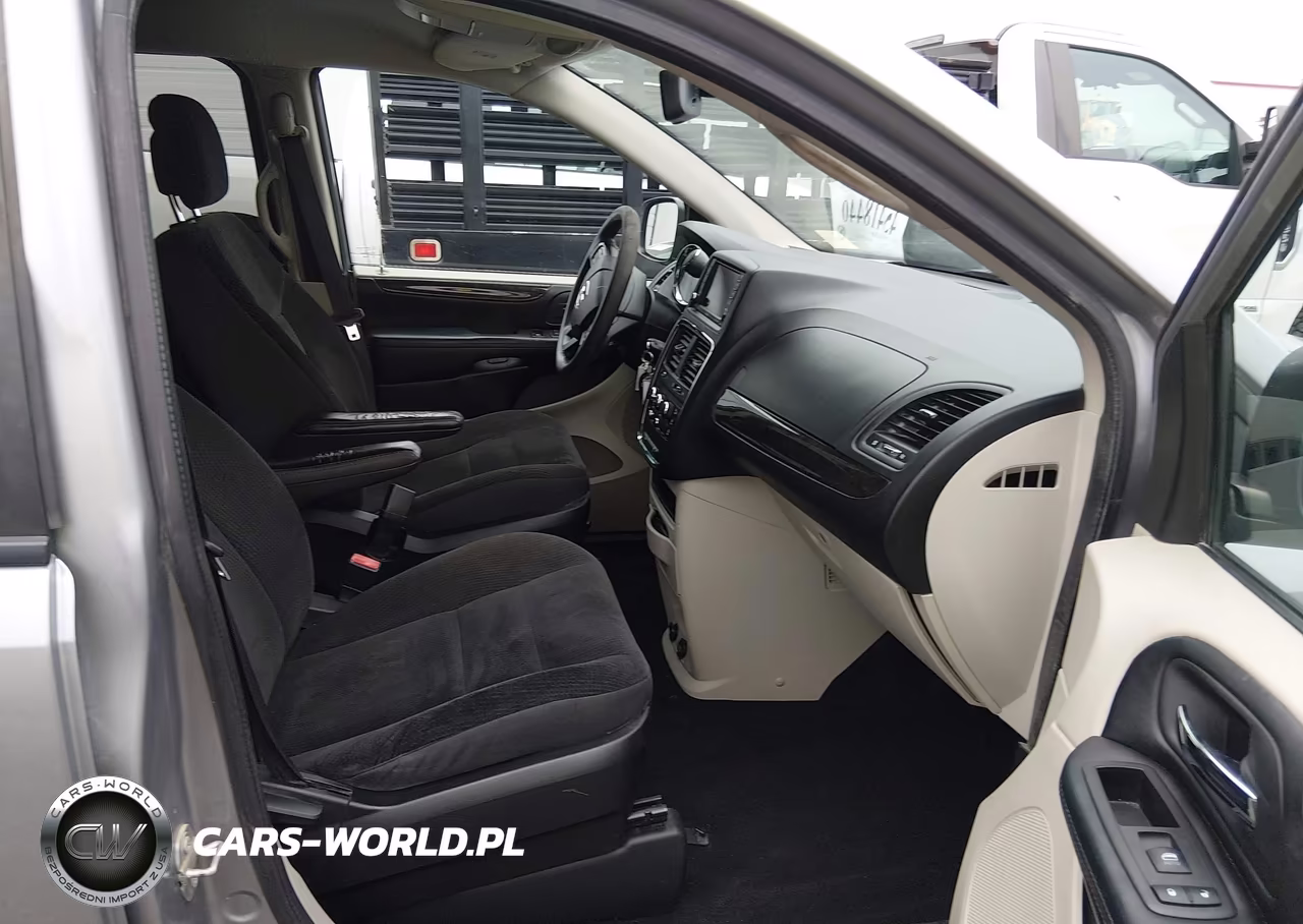 2019 Dodge Grand Caravan Se VIN:2C4RDGBG6KR676668 - 5