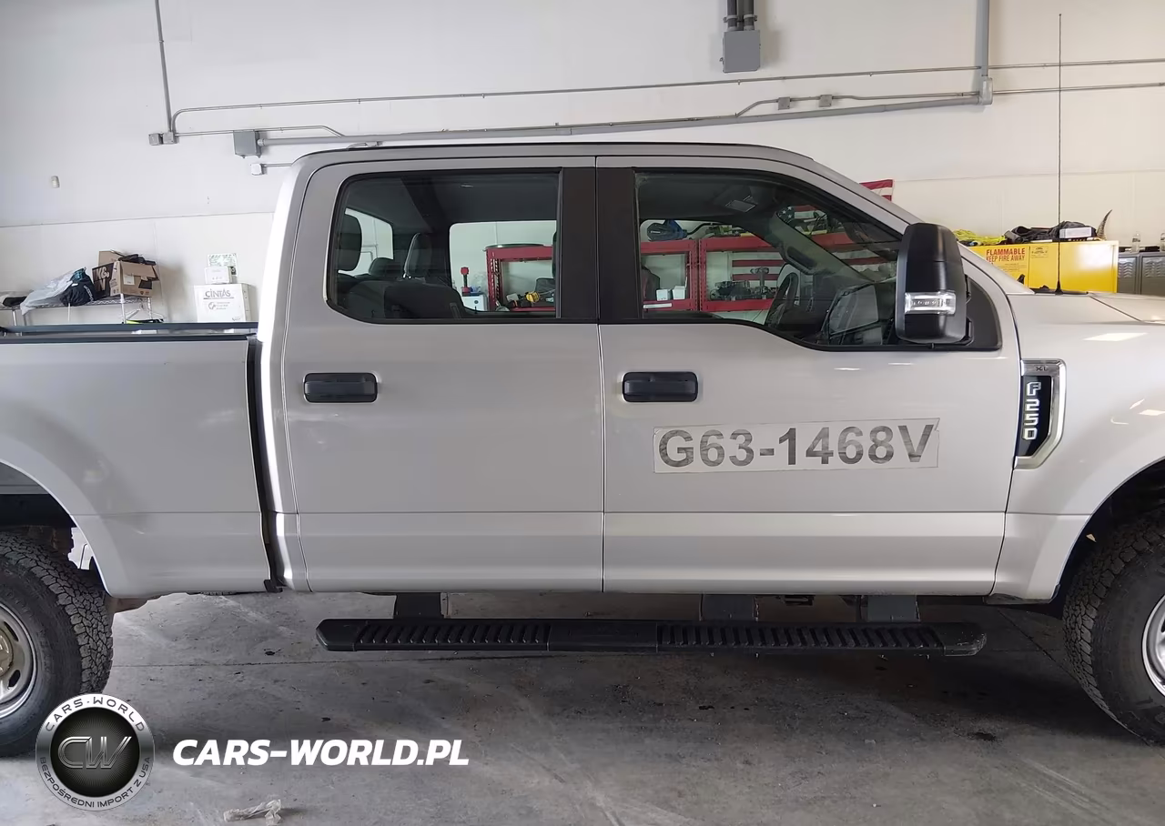 2018 Ford F-250 King Ranch-Lariat-Platinum-Xl-Xlt VIN:1FT7W2B6XJEC83814 - 13