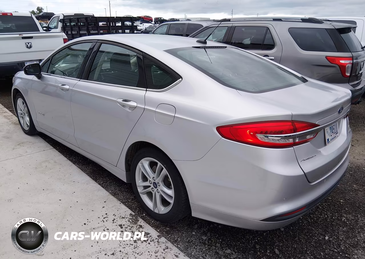 2018 Ford Fusion Hybrid Se VIN:3FA6P0LU9JR111853 - 3