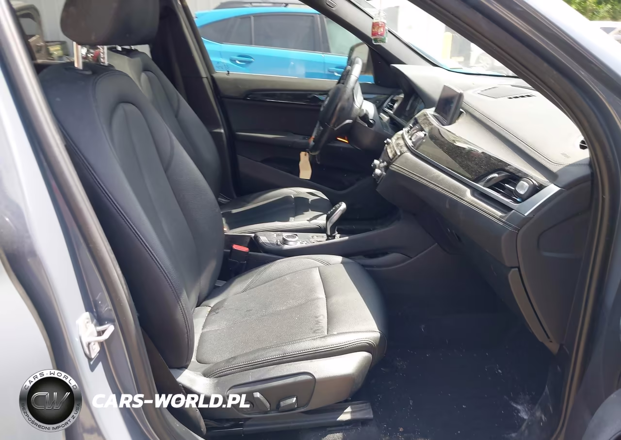 2021 BMW X1 xDrive28I VIN:WBXJG9C07M5S06363 - 5
