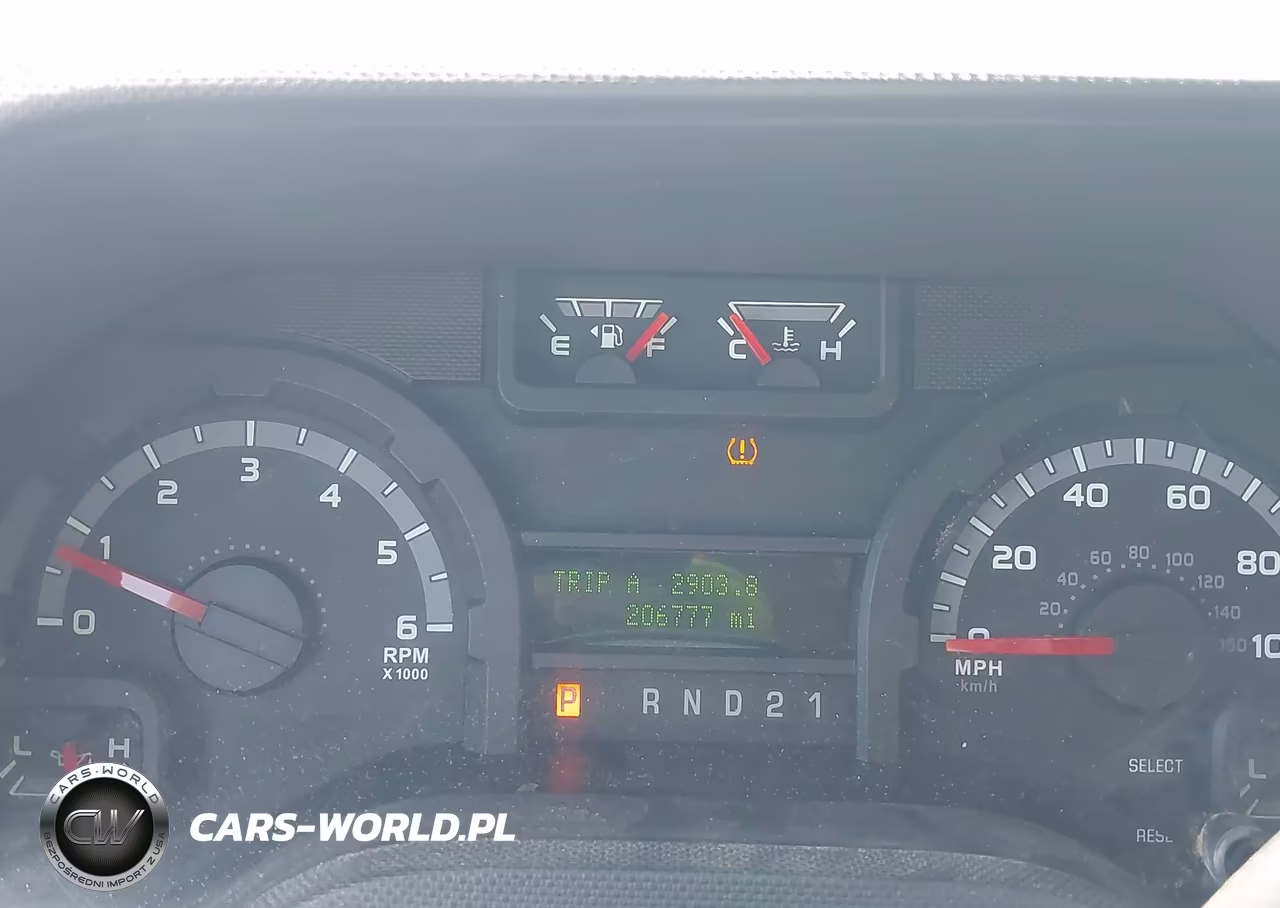 2011 Ford E-350 Super Duty Xl-Xlt VIN:1FBNE3BL3BDA36796 - 7