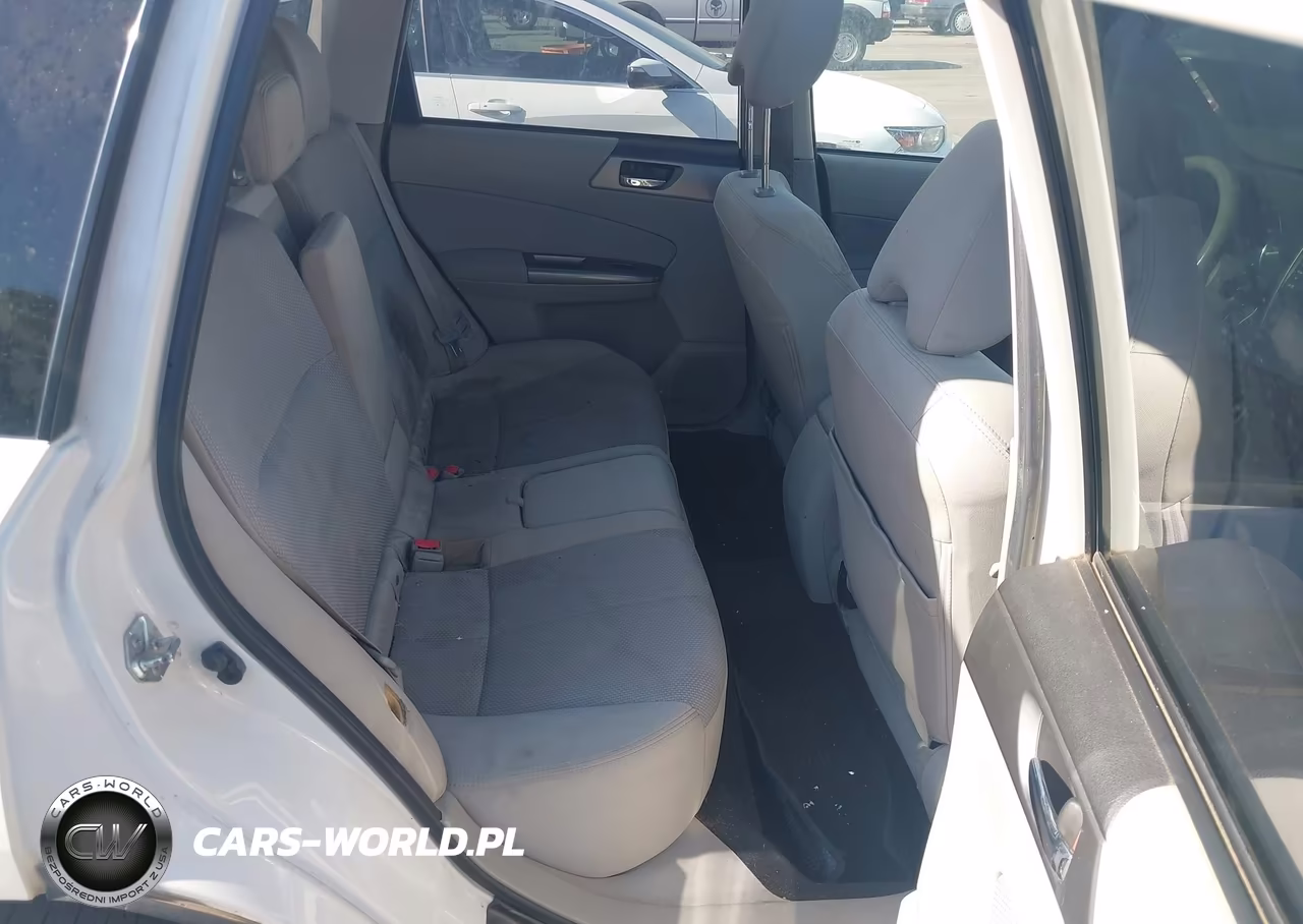 2011 Subaru Forester 2.5X Premium VIN:JF2SHBDC1BH746626 - 8