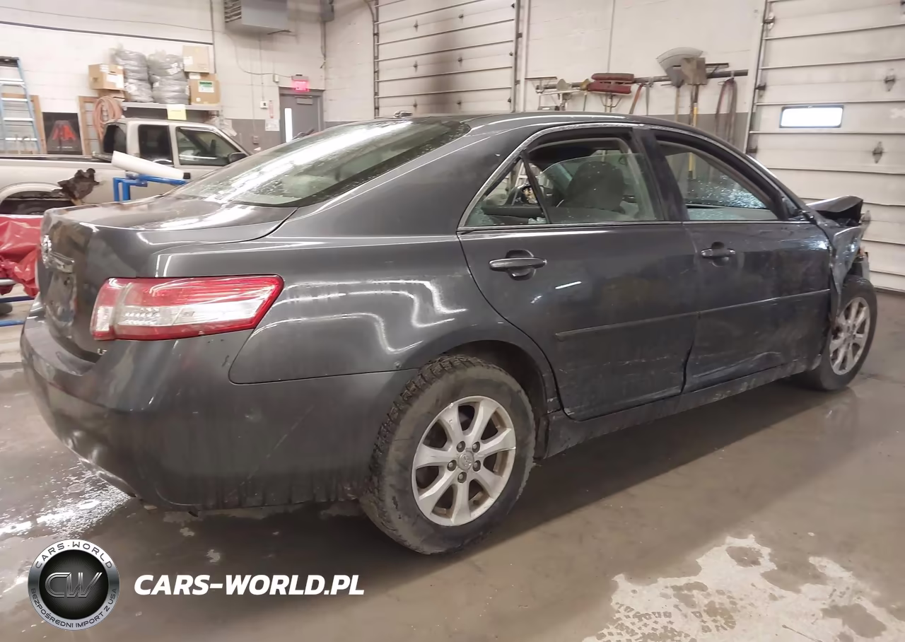 2010 Toyota Camry Le VIN:4T1BF3EK1AU115974 - 4