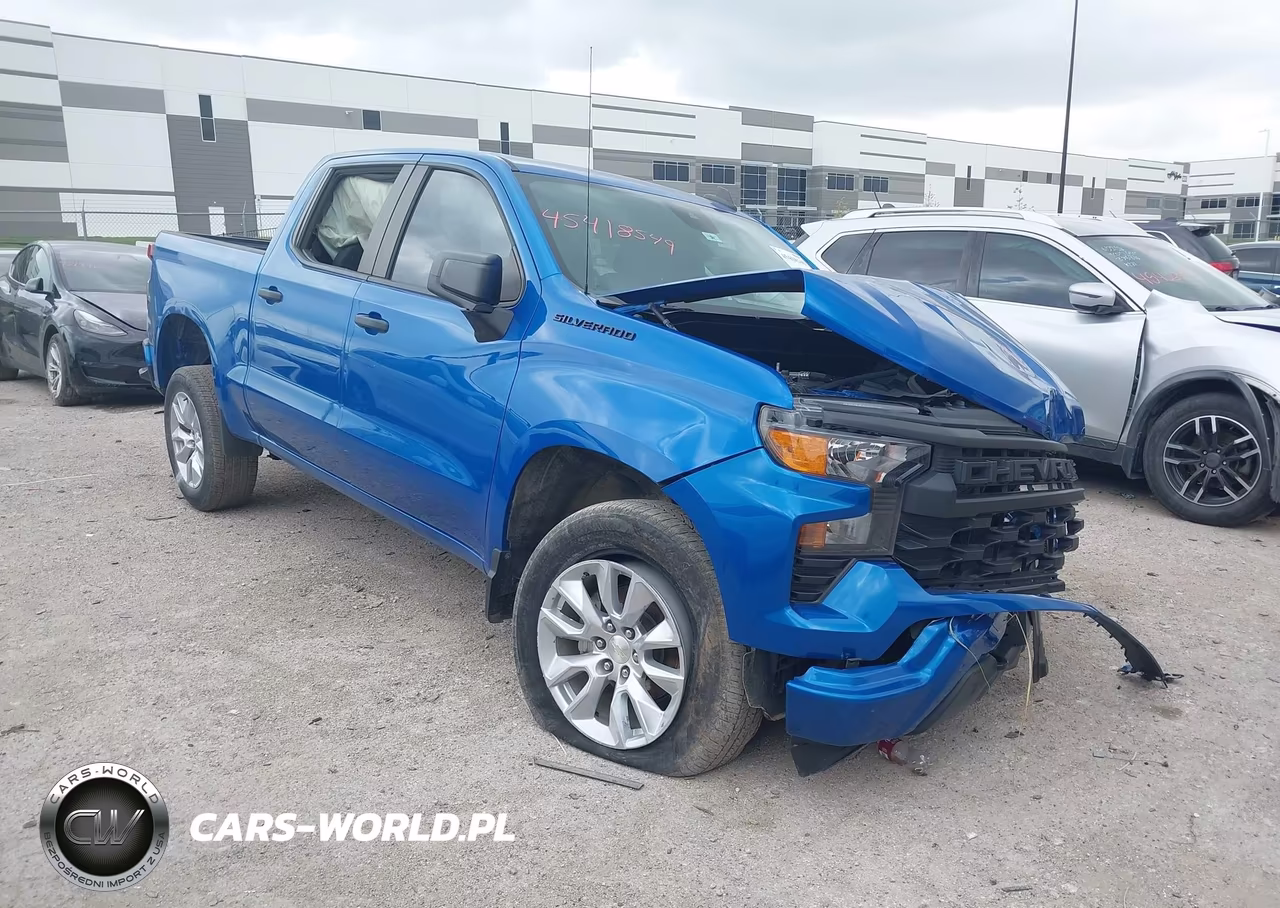 2023 Chevrolet Silverado 1500 2Wd Short Bed Custom – zdjęcie 1 z 16