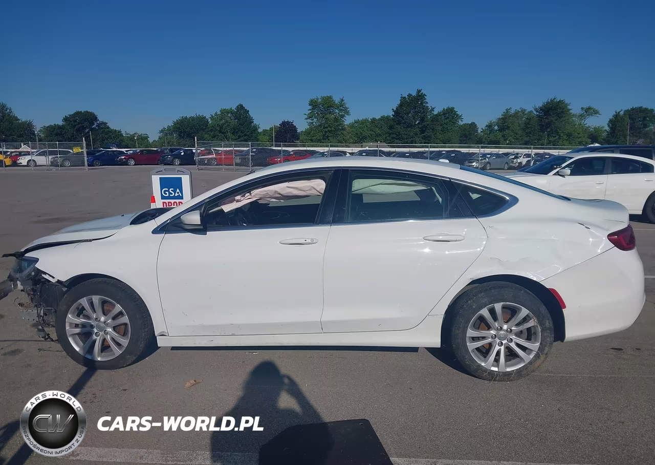 2015 Chrysler 200 Limited VIN:1C3CCCAB7FN585908 - 15