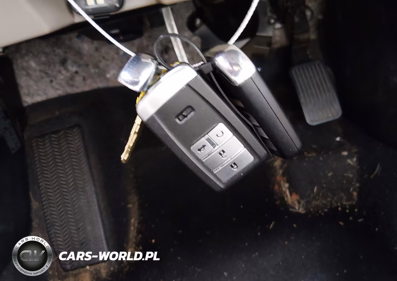 2015 Honda Accord Hybrid Ex-L VIN:1HGCR6F50FA008290 - 11