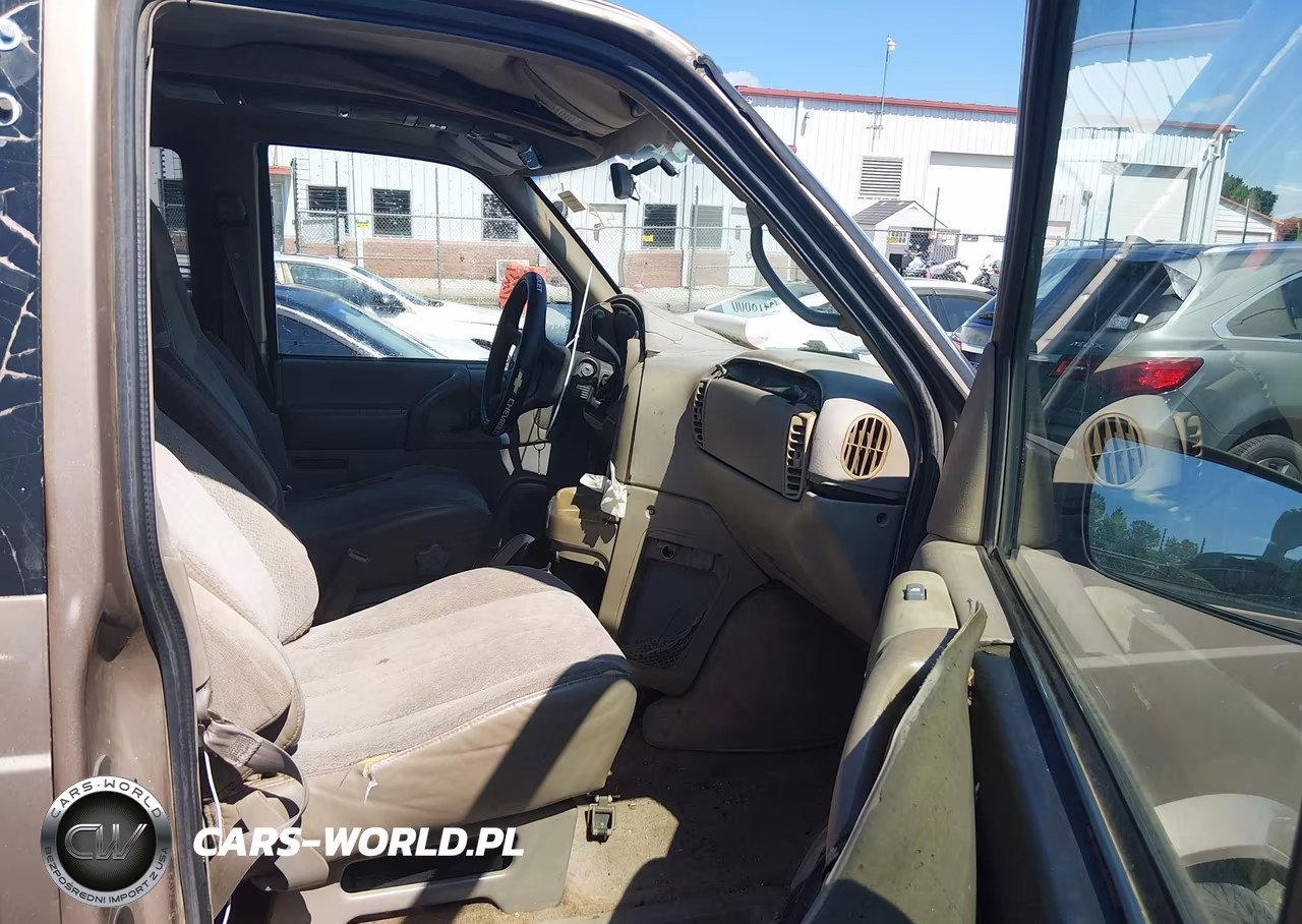 1999 Chevrolet Astro Passenger VIN:1GNDM19W6XB182733 - 5