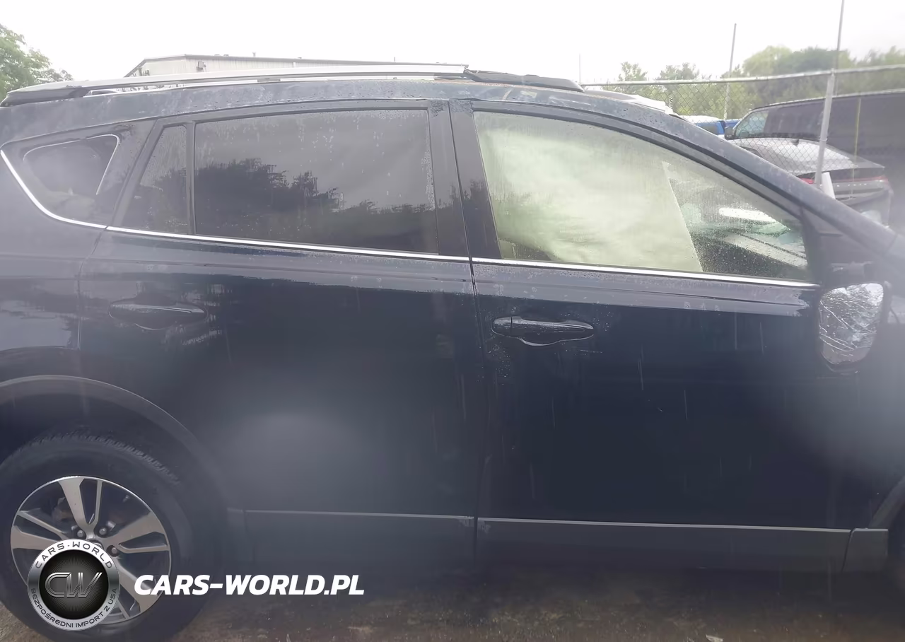 2018 Toyota Rav4 Xle VIN:JTMWFREV1JD123253 - 13