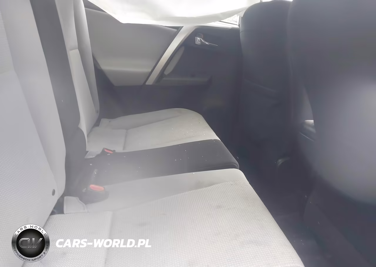 2018 Toyota Rav4 Xle VIN:JTMWFREV1JD123253 - 8