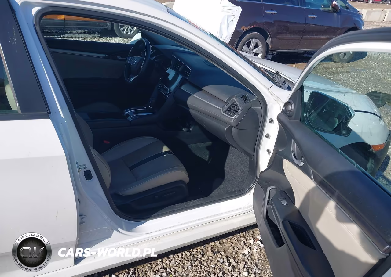 2016 Honda Civic Touring VIN:19XFC1F94GE019312 - 5