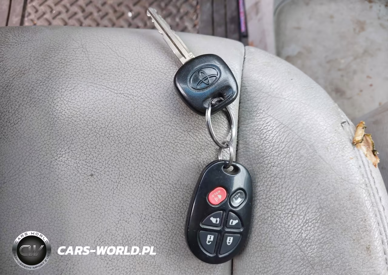 2012 Toyota Sienna Xle 7 Passenger VIN:5TDDK3DC6CS047939 - 11