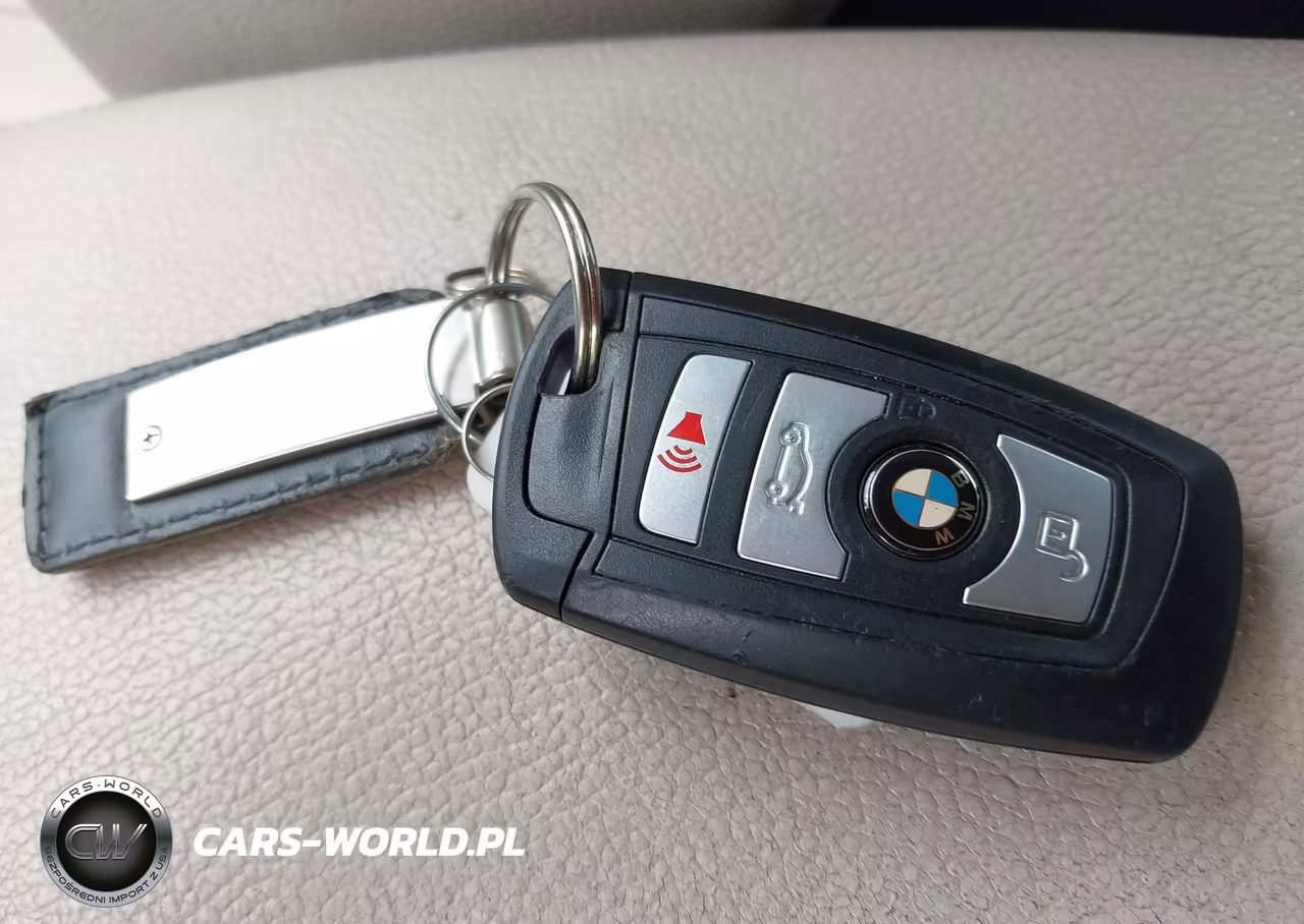 2015 BMW X3 xDrive28I VIN:5UXWX9C50F0D56024 - 11