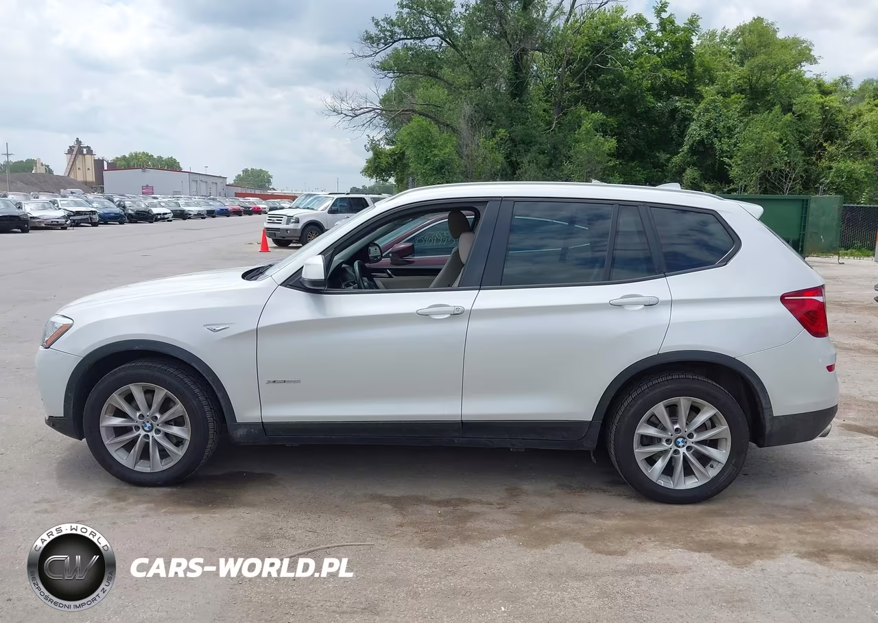 2015 BMW X3 xDrive28I VIN:5UXWX9C50F0D56024 - 14