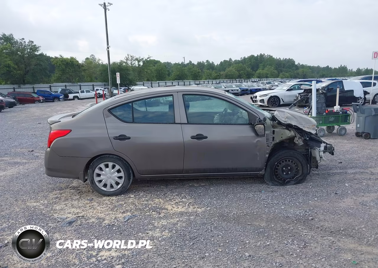 2016 Nissan Versa 1.6 S+ VIN:3N1CN7AP0GL877624 - 14