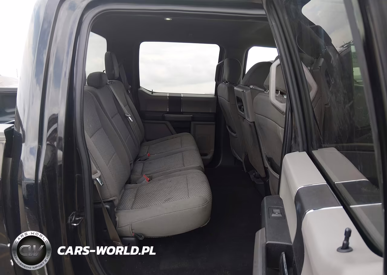 2019 Ford F-150 Xlt VIN:1FTEW1E40KKC53073 - 8