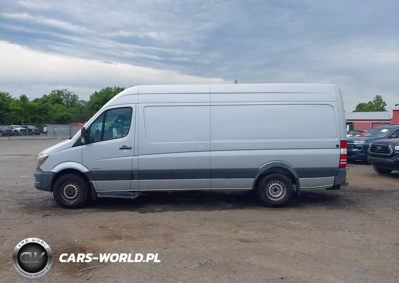 2016 Mercedes-Benz Sprinter 2500 High Roof VIN:WD3PE8CD1GP178587 - 14