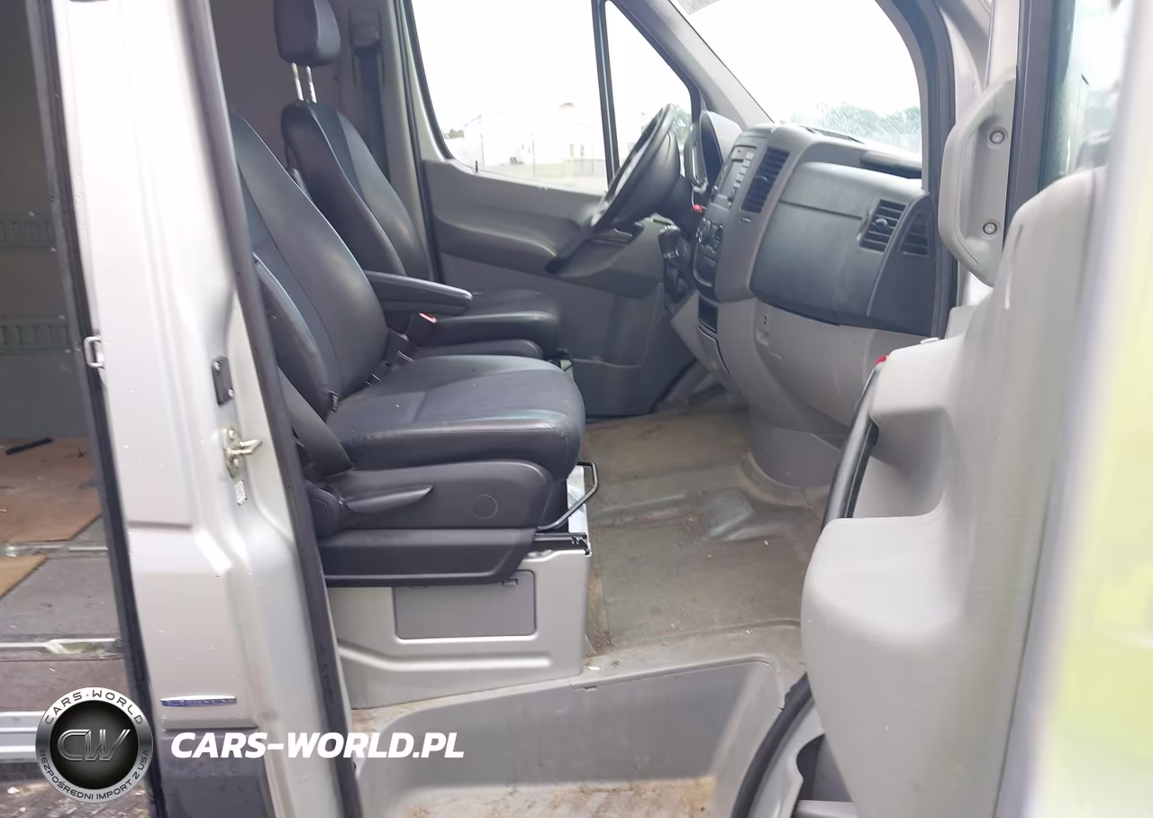 2016 Mercedes-Benz Sprinter 2500 High Roof VIN:WD3PE8CD1GP178587 - 5