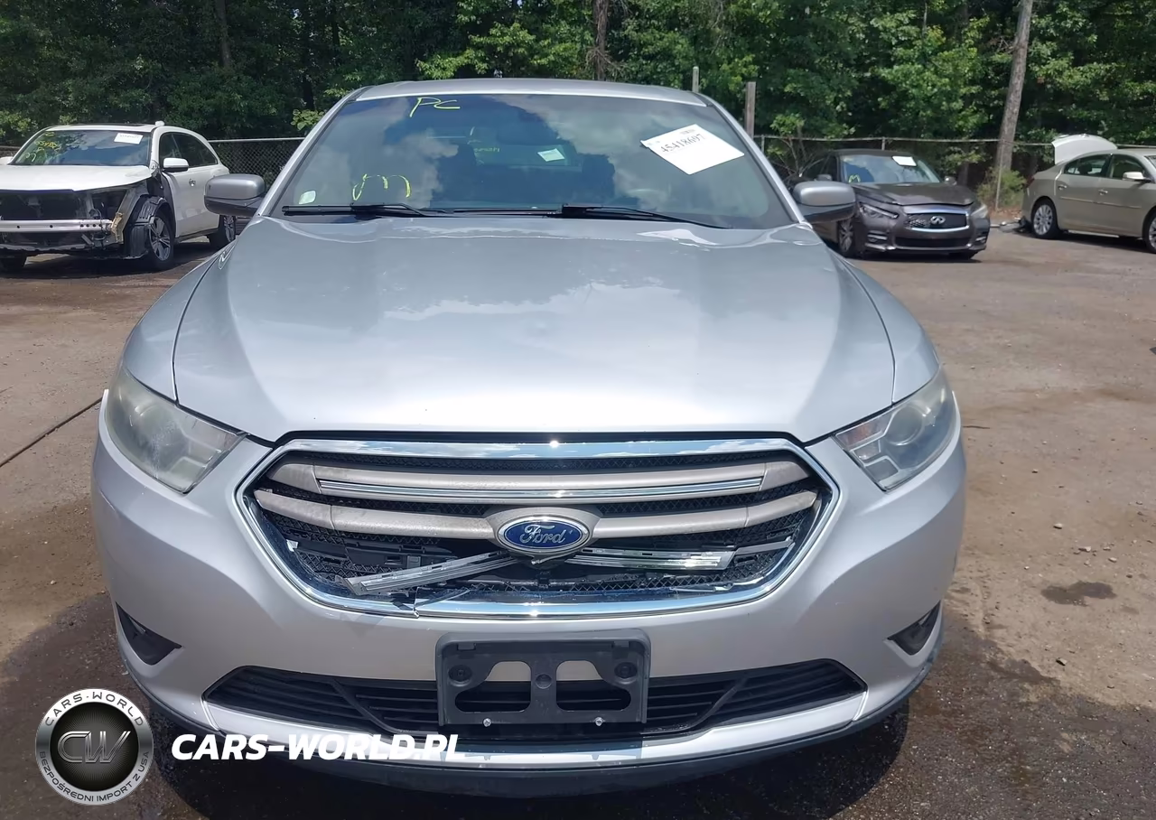 2015 Ford Taurus Sel VIN:1FAHP2E81FG142727 - 13