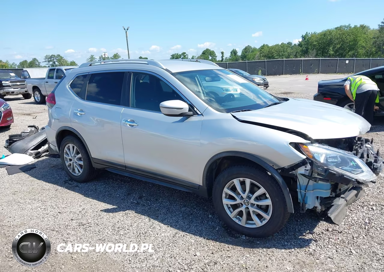 2018 Nissan Rogue Sv