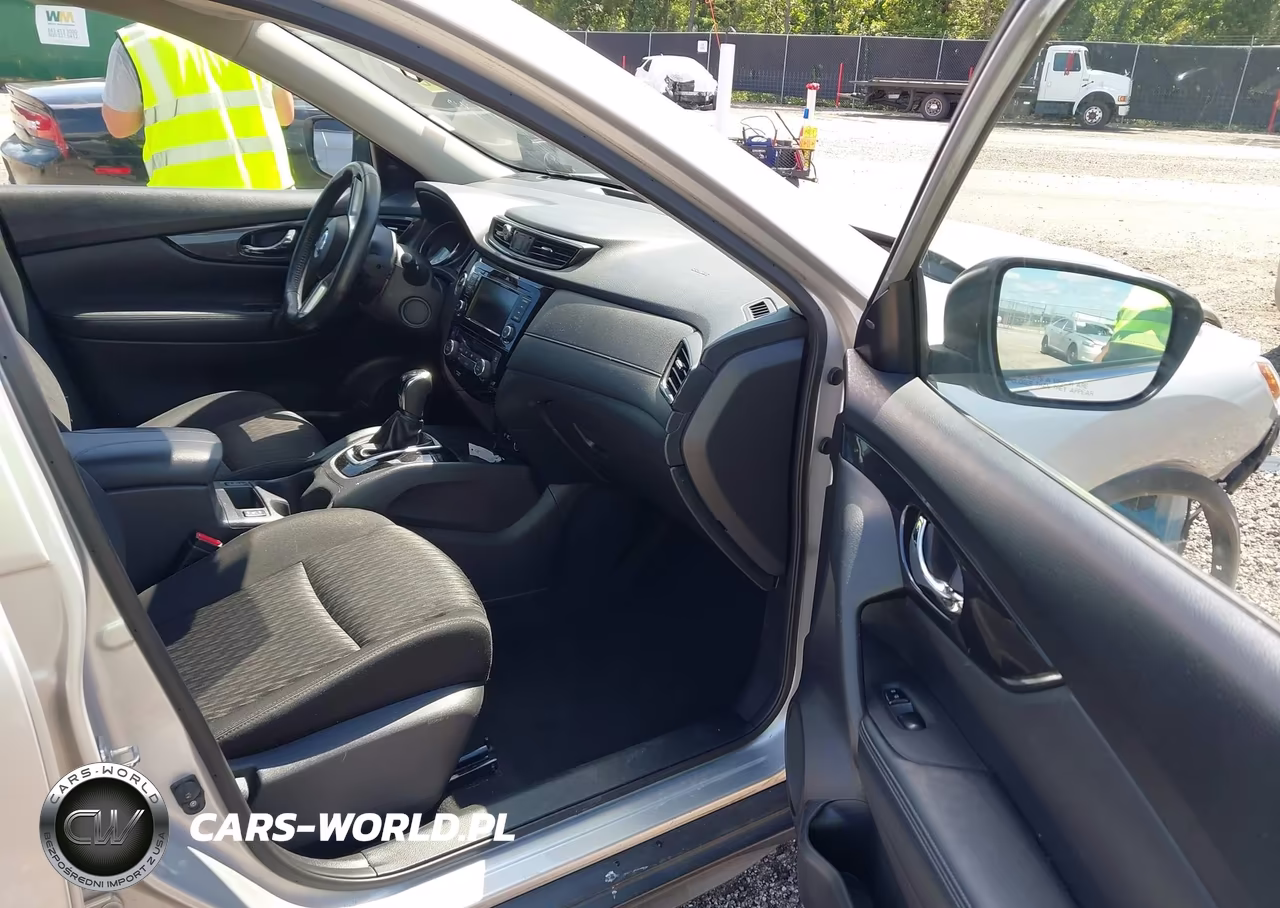 2018 Nissan Rogue Sv VIN:KNMAT2MT2JP551387 - 5
