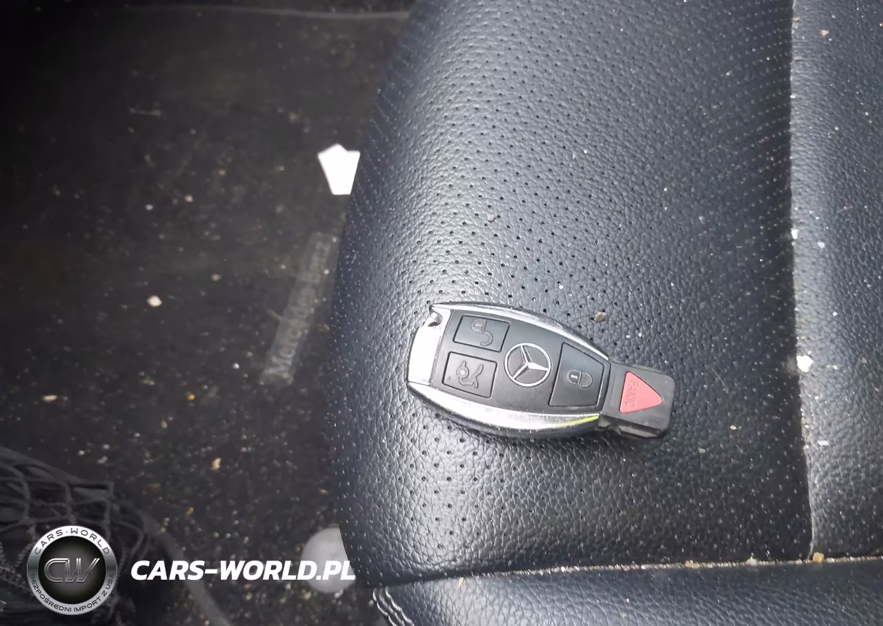 2015 Mercedes-Benz C 300 VIN:55SWF4JB1FU078568 - 11