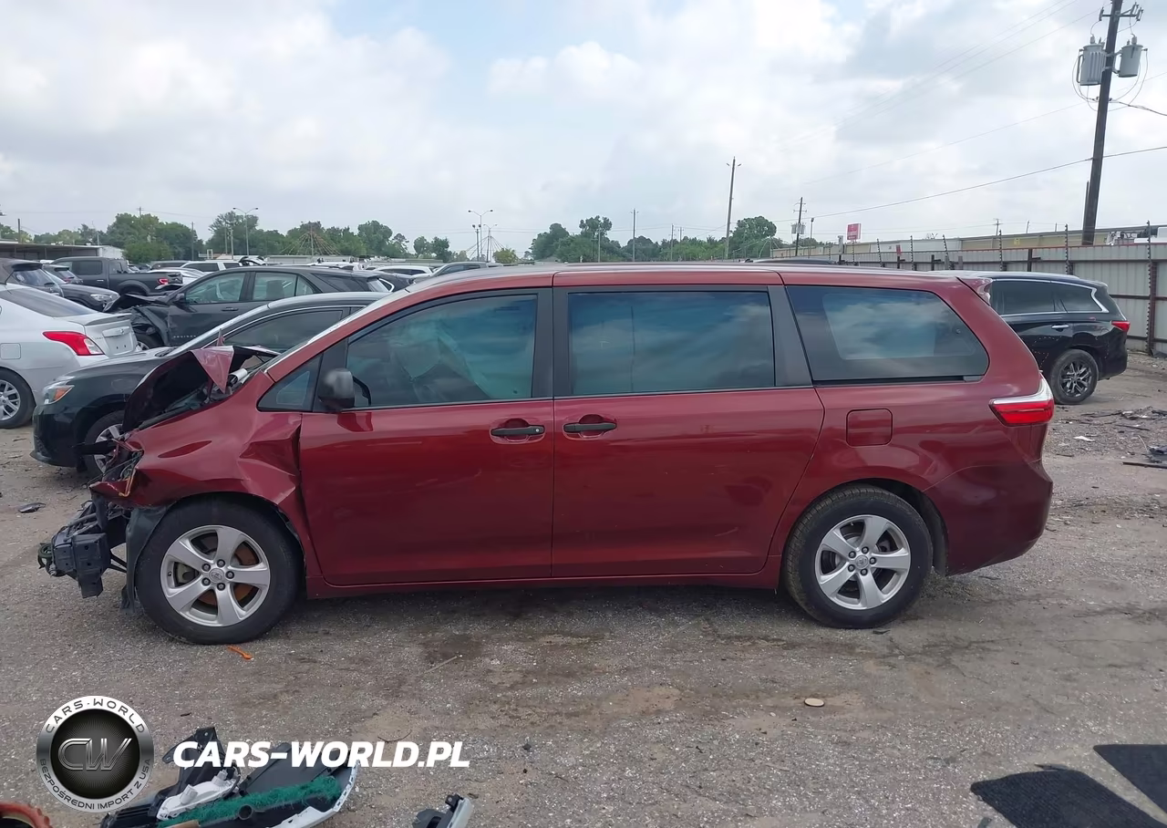2015 Toyota Sienna L 7 Passenger VIN:5TDZK3DC2FS586097 - 15